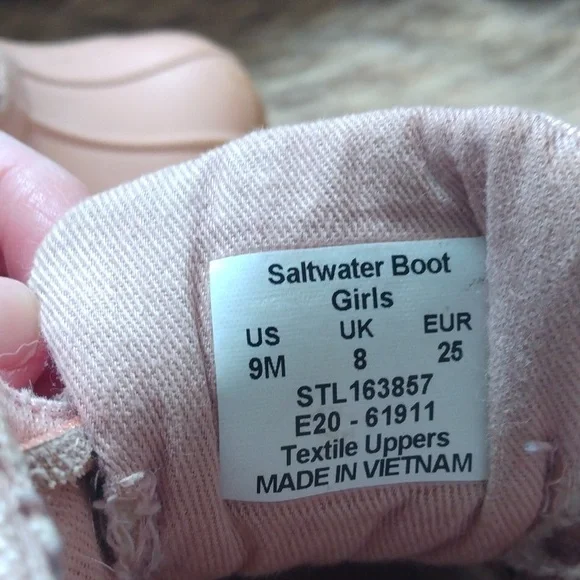 Sperry Pink Saltwater Boots - Picture 5 of 8
